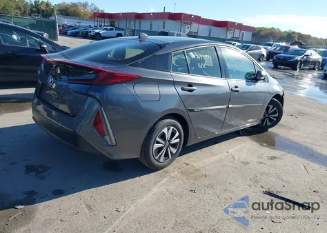 2018 Toyota Prius Prime Plus из США, поврежденный, VIN JTDKARFP0J3090801